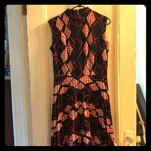 Vintage Sleeveless Dress with Pleated Skirt